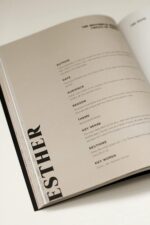 The Bible Study: A One-Year Study of the Bible and How It Relates to You (2-Volume Set Including the Old & New Testaments with Discussion Questions, Full-Color Pages, and a Daily & Weekly Study Guide) - Image 8