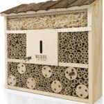 I Bee Hotel Insect Hotel - 29.5 x 28 x 10 cm - untreated, Solid Wood bee House for Bees, Ladybugs & lacewings - Hanging Insect House & Nesting aid
