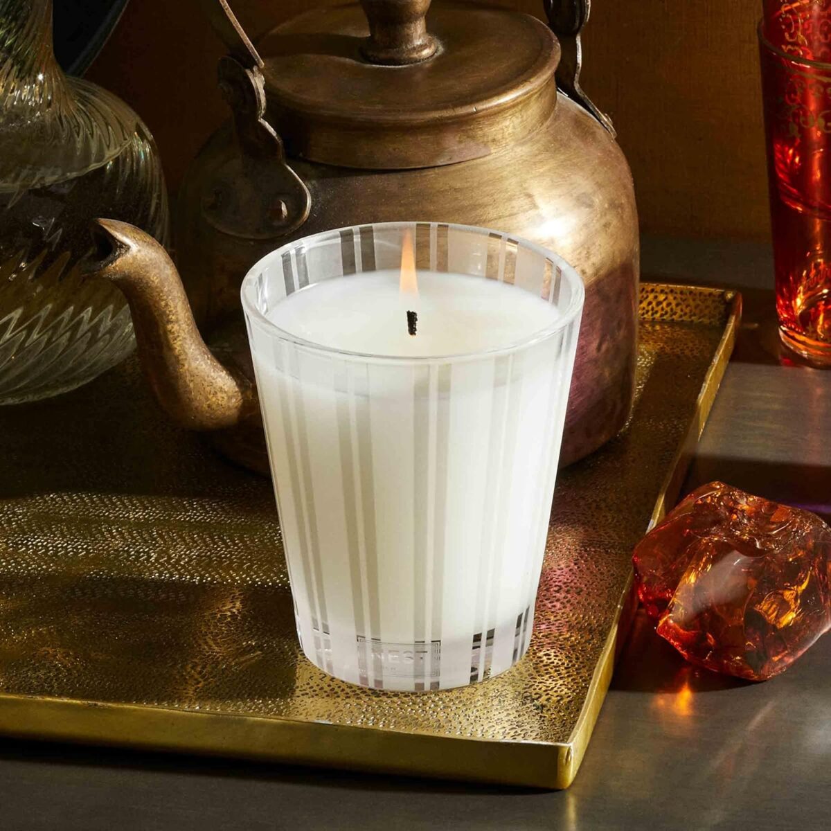 NEST New York Scented Classic Candle, Moroccan Amber - 8.1 oz - Up to 60-Hour Burn Time - Reusable Glass Vessel - Image 5