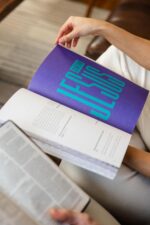 The Bible Study: A One-Year Study of the Bible and How It Relates to You (2-Volume Set Including the Old & New Testaments with Discussion Questions, Full-Color Pages, and a Daily & Weekly Study Guide) - Image 12