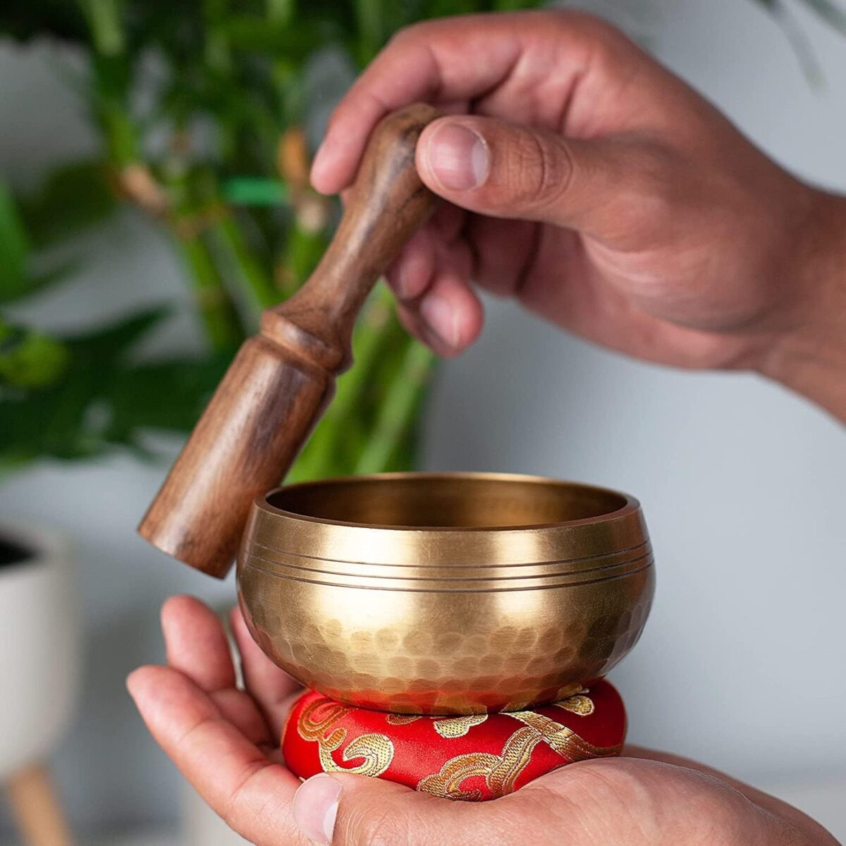 Tibetan Singing Bowl Set - Easy To Play for Beginners - Authentic Handcrafted Mindfulness Meditation Holistic Sound 7 Chakra Healing Gift by Himalayan Bazaar (3 Inch, Gold) - Image 5