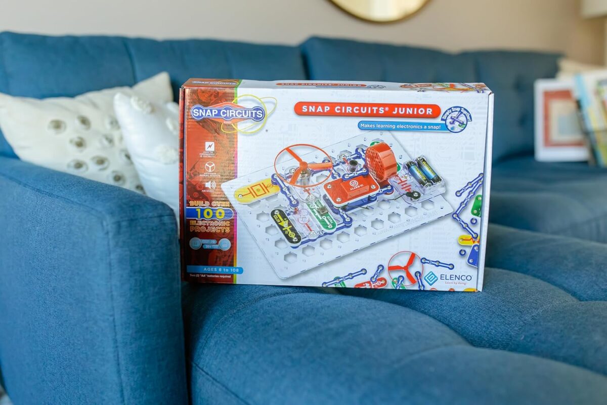 Snap Circuits Jr. SC-100 Electronics Exploration Kit, Over 100 Projects, Full Color Project Manual, 28 Parts, STEM Educational Toy for Kids 8 + - Image 12