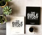 The Bible Study: A One-Year Study of the Bible and How It Relates to You (2-Volume Set Including the Old & New Testaments with Discussion Questions, Full-Color Pages, and a Daily & Weekly Study Guide) - Image 4