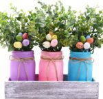 3PCS Easter Mason Jars 3 * 5Inch Easter Painted Tiered Tray Decorative Jars with Wood Tray &Artificial Flowers Farmhouse Bottles for Holiday Spring Home Table Centerpiece Decor Gifts