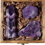 Premium Amethyst Crystal Set – Amethyst Crystal Tower, Cluster and Raw Crystal - Large Crystals and Healing Stones in Wooden Box - Ideal Spiritual Gifts for Women for Meditation, Peace and Sleep