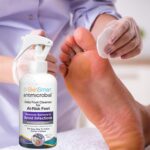 SkinSmart Daily Foot Cleanser for At-Risk Feet, Removes Bacteria to Help Avoid Infections, 8 ounce Spray - Image 3