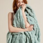 Bedsure Sage Green Fleece Blanket for Couch - Checkered Throw Blanket for Women, Cute Soft Cozy Throw for Girls, 50x60 Inches