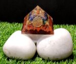 Seven Chakra Orgone Crystal Pyramid with Flower of Life Symbol for Reiki Healing, Chakra Balancing, Aura Cleansing, Energy Generator, Yoga Meditation Size: 60-70 MM - Image 5