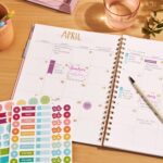 Erin Condren Inspired Collection - Large Undated Planner, Daisies cover - Image 3