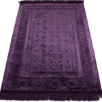 Modefa Velvet Prayer Rug - Soft Plush Turkish Janamaz Sajada Carpet for Men and Women - Plain Solid Prayer Mat Ramadan Eid Gift - with Prayer Beads - Luxury Floral Stamp (Purple) - Image 4