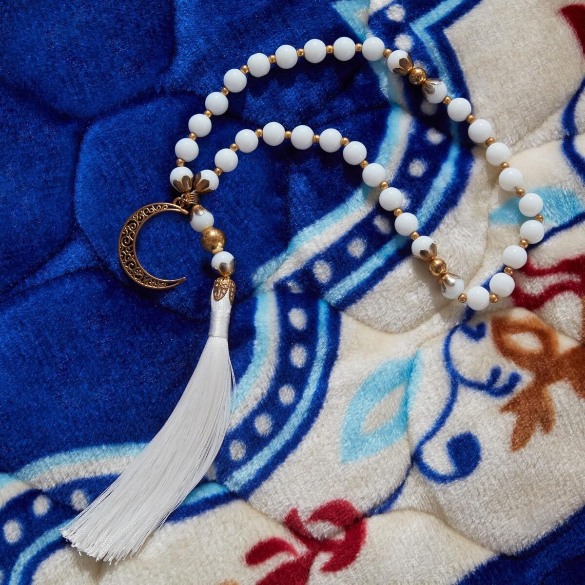 Muslim Prayer Rug with Tasbih Prayer Beads, Soft Large Prayer Matt Islam, Padded Islamic Prayer Mat Thick for Men and Women, Janamaz, Sajadah (31.5" x 47.2", Royal Blue) - Image 5